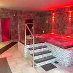 Shoreside * Bowness-on-Windermere